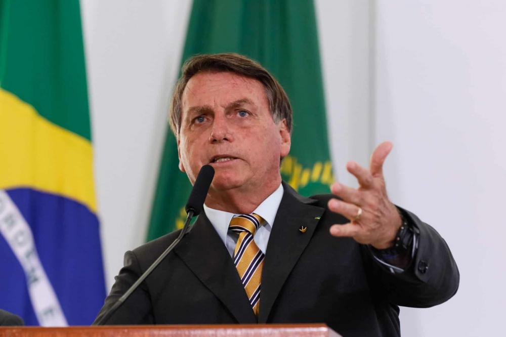Jair Bolsonaro promove seis mudanças em escalões do seu governo