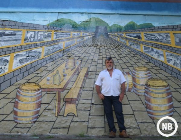 Obra de Dalcir Marcon revitaliza a escadaria Getúlio Vargas