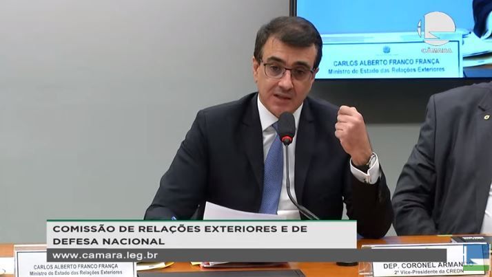'Estamos fazendo busca ativa por vacinas', diz novo chanceler