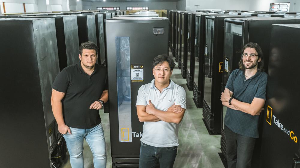 Startup disponibiliza cerveja gelada em condomínios, clubes e áreas de lazer