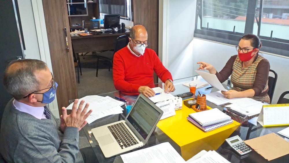 Comerciários poderão trabalhar no feriado, mas com algumas condições