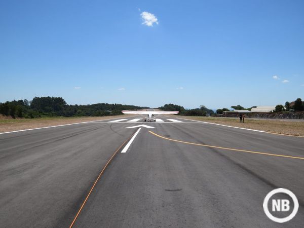 Bento recebe R$ 250 mil para construção do terminal de passageiros do aeródromo