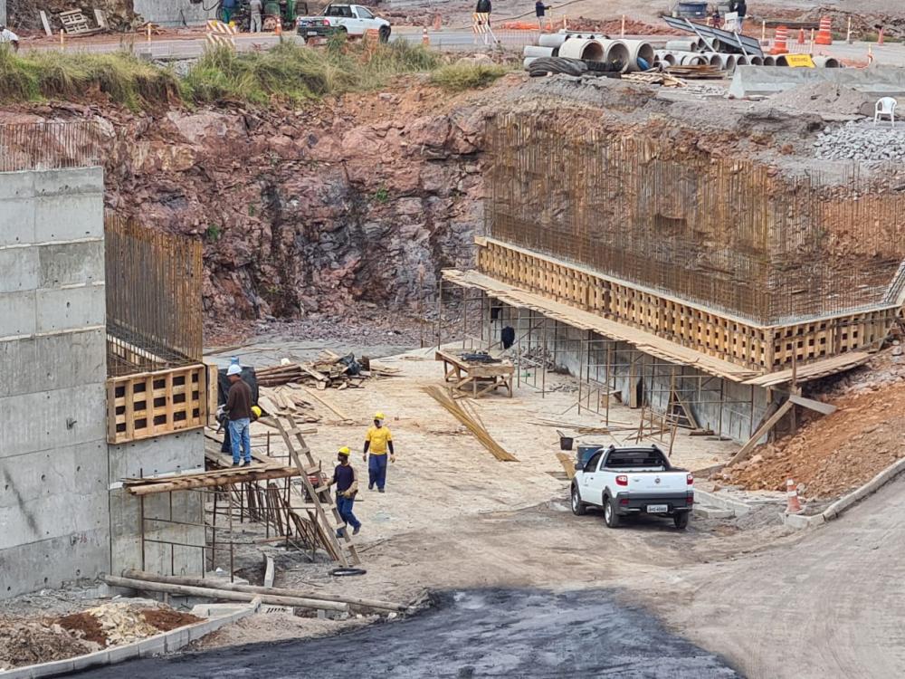 Bento: Túnel do São João não deve ser entregue antes de setembro