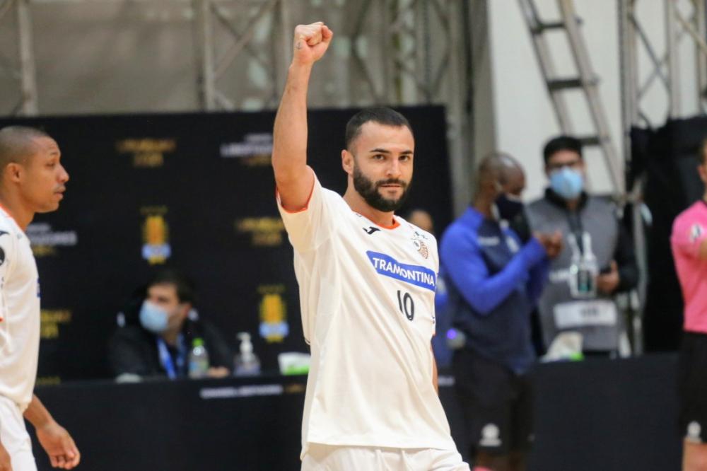 Murilo anotou os três gols da partida / Foto: Ulisses Castro/ACBF