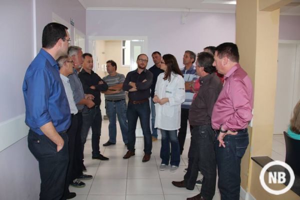 Vereadores visitam as dependências da UPA 24h