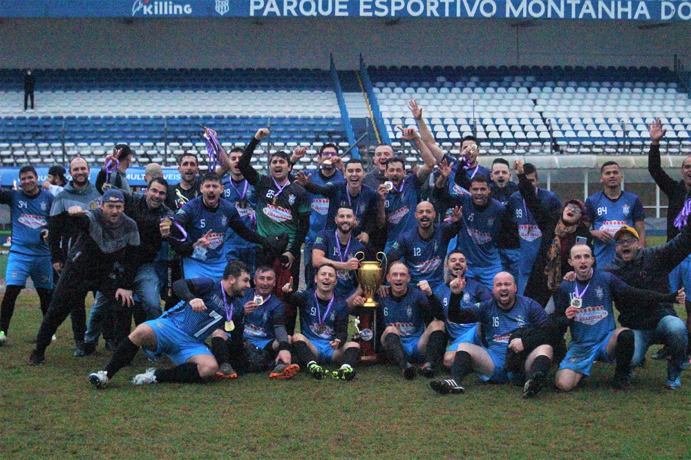 Dopo Legafa é campeão da Copa da Liga BG