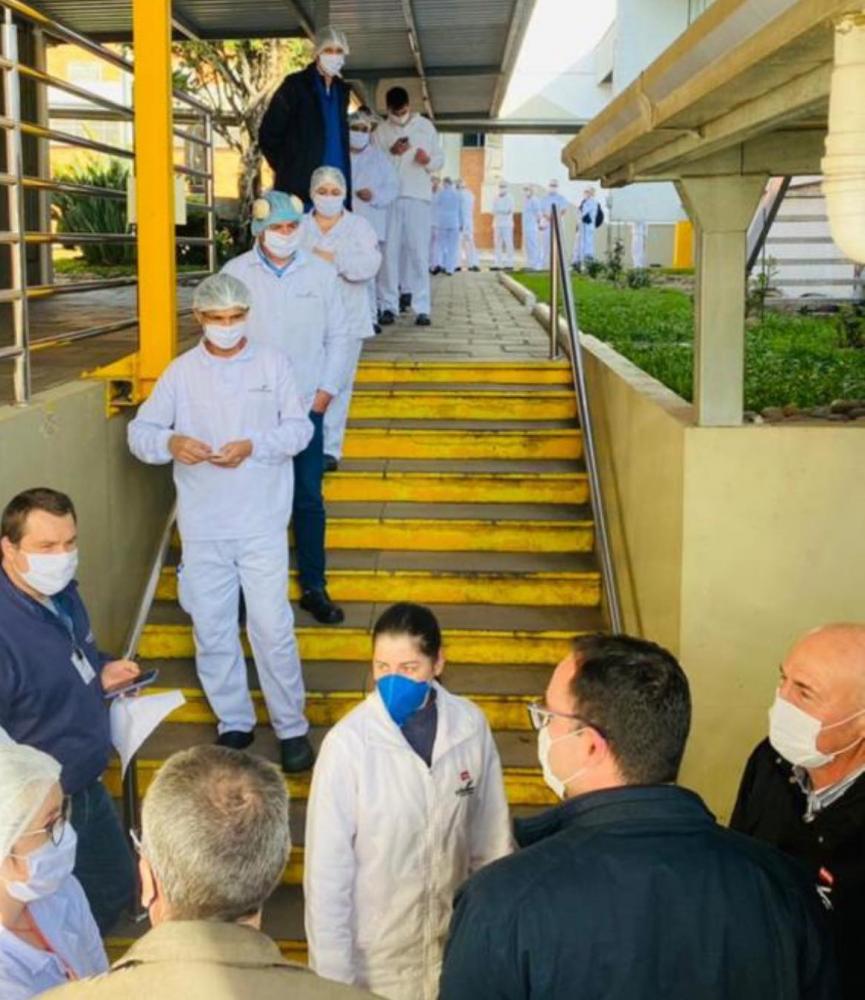 (Reprodução Facebook)