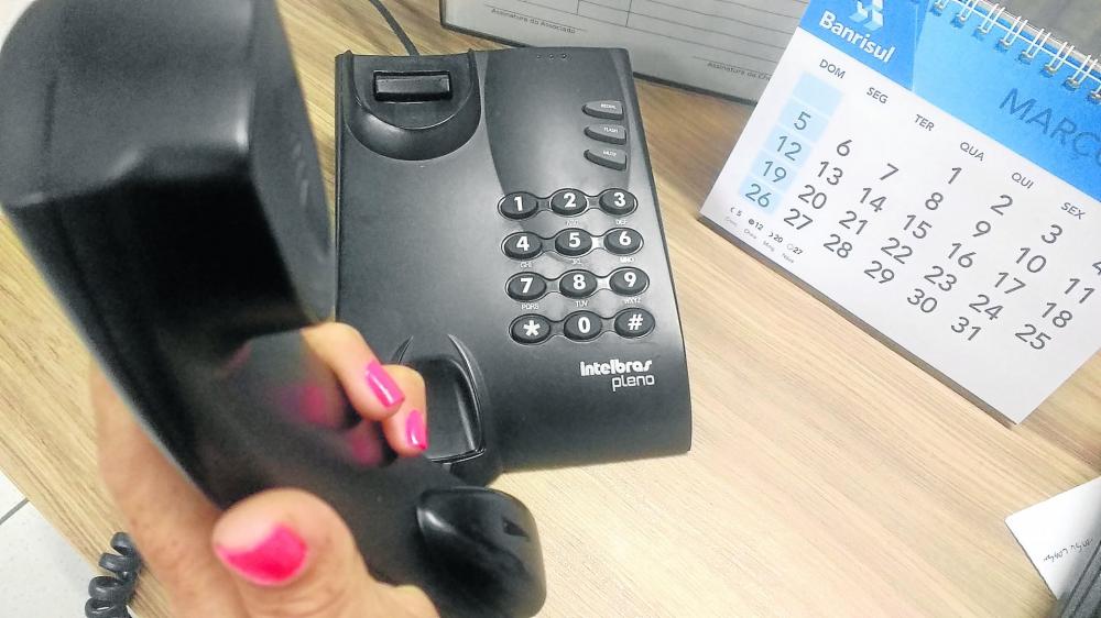 Usuários reclamam da dificuldade de contato com as unidades e utilização do teleagendamento em Bento Gonçalves