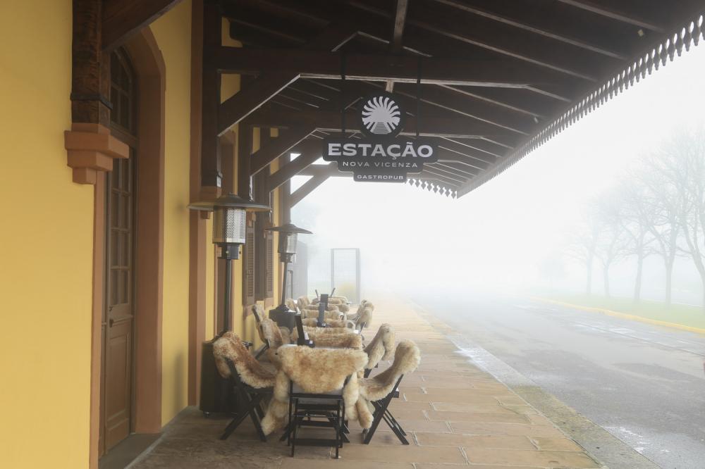 CDL Farroupilha comemora 50 anos com inauguração da Estação Férrea