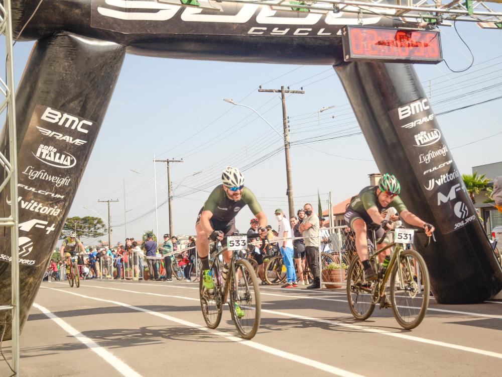 Irmãos e atletas da ABC Concresul fazem dobradinha no pódio da Copa Soul RS