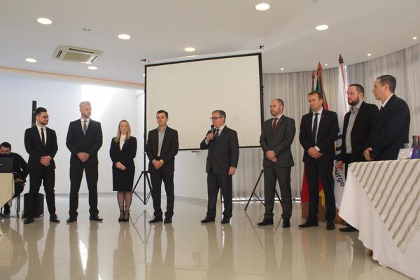 Marcos Carbone é empossado como vice-presidente da nova FCDL/RS