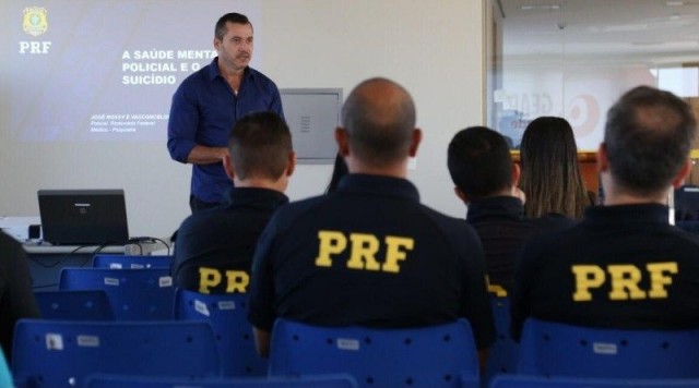 PRF abre credenciamento para psicólogos e psiquiatras com vagas para todo Brasil