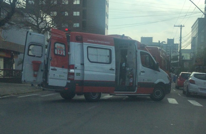Ciclista fica ferido ao ser atropelado em Bento Gonçalves