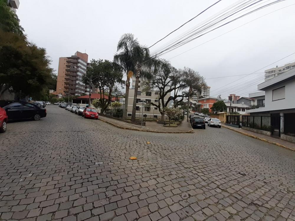 Moradores de ruas secundárias do bairro Humaitá são contra o asfaltamento