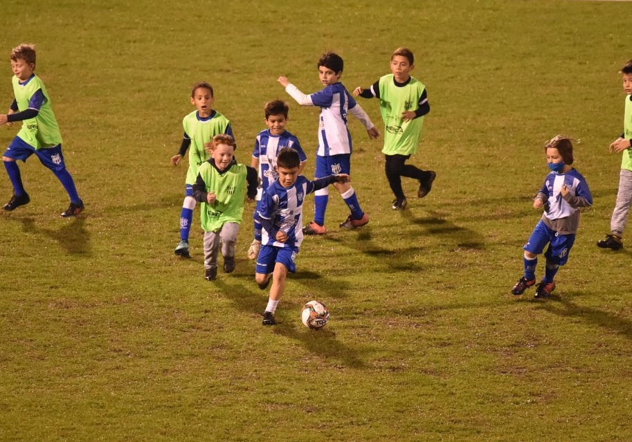 Esportivo promove gincana da escola de futebol no fim de semana