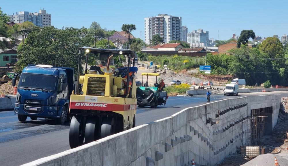 Obra do túnel do bairro São João, em Bento, já custa quase R$ 14 milhões