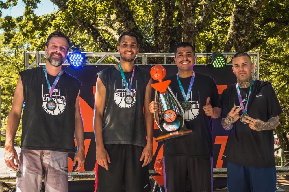 Centenário é vice-campeão no Basquete 3x3 do Maratona Urbana