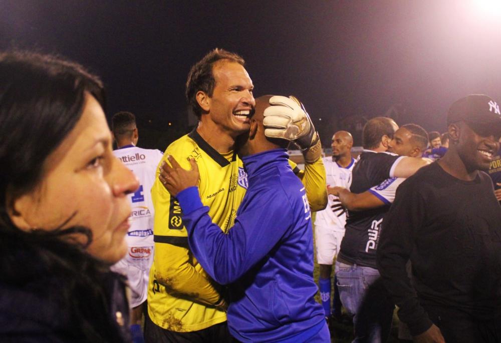 Ex-goleiro do Esportivo, que ajudou a construir leitos de UTI na pandemia, necessita de ajuda 