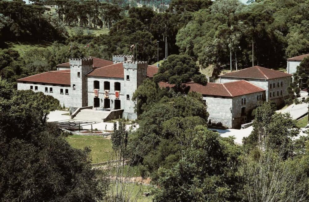 Famiglia Valduga adquire tradicional castelo de vinícola em Caxias do Sul