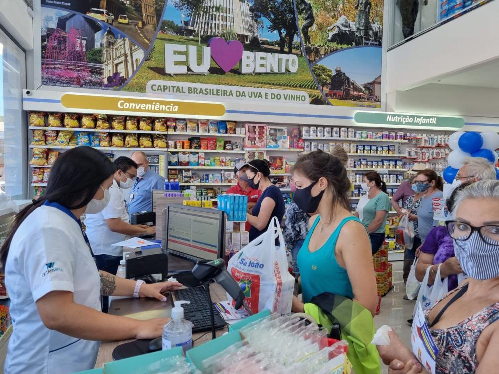 Nesta terça-feira, 15, nas compras a partir de R$ 100,00, você ganha R$ 25 de desconto na hora - Fotos: NB Notícias