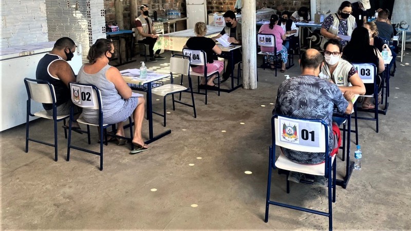 Cadastro socioeconômico abrangeu quase a totalidade das famílias que aguardam há 17 anos pela execução de política habitacional - Foto: Jaber Abel / SOP / Divulgação