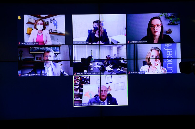 Debatedores destacaram que 2022 é essencial para reverter as perdas que ocorreram na educação durante a pandemia