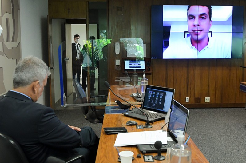 Em parecer contrário à proposta, o relator, senador Irajá, considerou que a adoção de normas regulamentadoras pode criar uma reserva de mercado - Geraldo Magela/Agência Senado