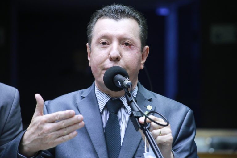 José Nelto: apoio financeiro à prevenção de desastres naturais - (Foto: Paulo Sérgio/Câmara dos Deputados)