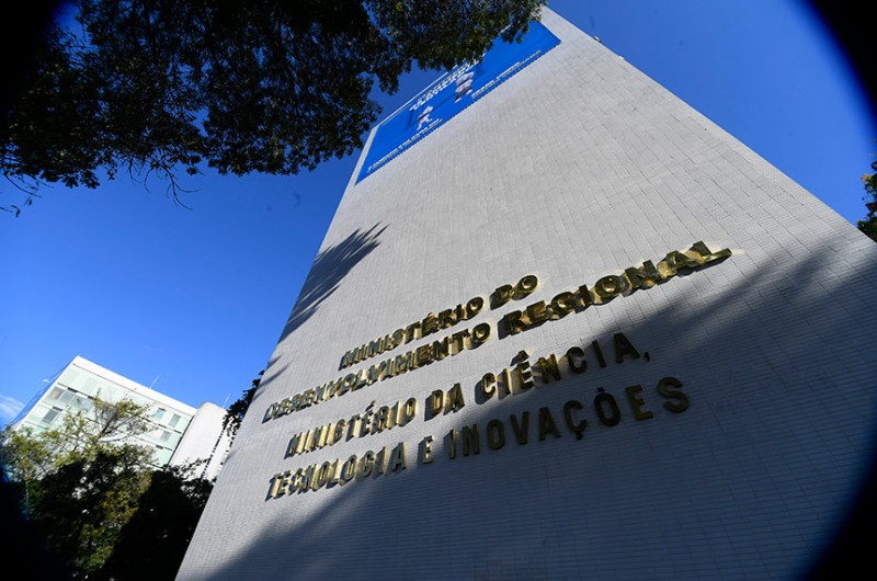 Lei sancionada com vetos determina que o Ministério de Ciência, Tecnologia e Inovações estabelecerá os critérios para a concessão do selo às empresas que transferirem recursos para as pesquisas - Marcos Oliveira/Agência Senado