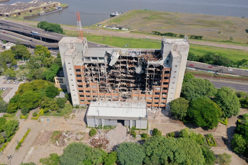 Incêndio destruiu prédio em 14 de julho de 2021 - Foto: Divulgação