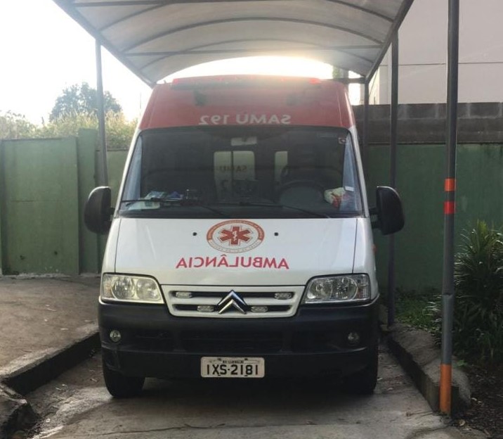Indivíduo tentou fazer ligação direta e levar uma das ambulâncias do Samu de Garibaldi - Fotos: Divulgação