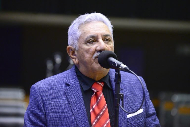 Costa quer aumentar investimento em proteção e apoio a vítimas de violência doméstica - (Foto: Nilson Bastian/Câmara dos Deputados)