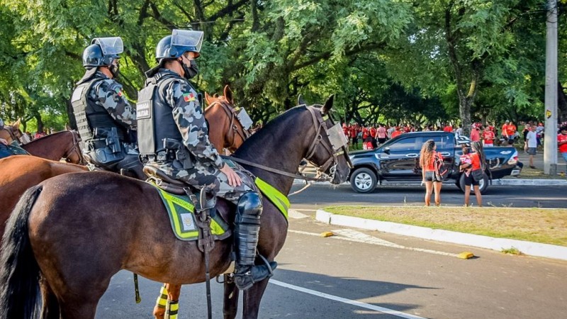 Forças táticas dos seis Batalhões de Polícia Militar de Porto Alegre estão mobilizadas para o jogo entre Internacional e Grêmio - Foto: Divulgação BM