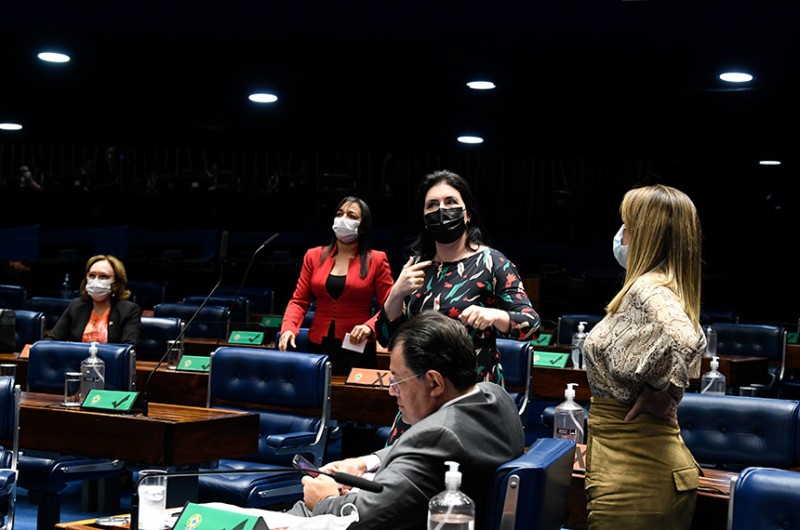 O senador Eduardo Girão também recebeu ameaças e pediu prudência na análise do projeto - Roque de Sá/Agência Senado