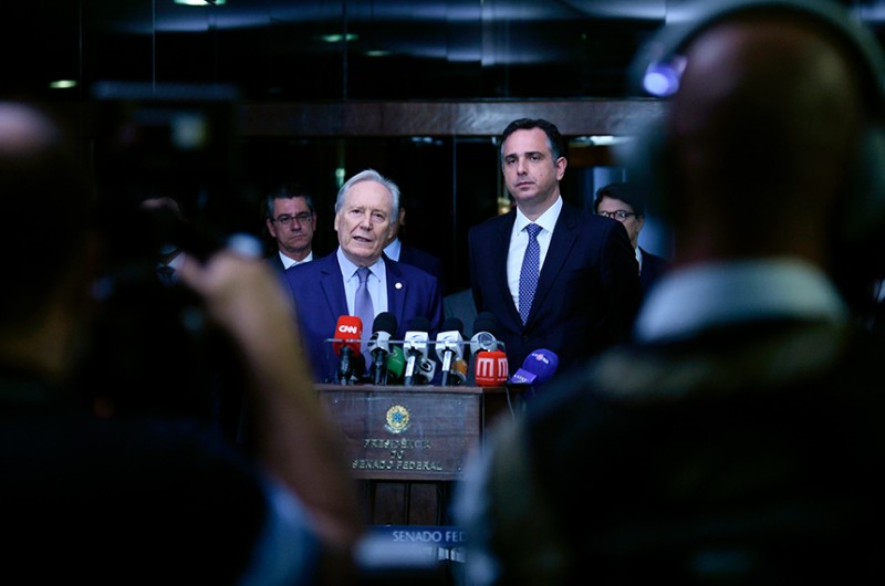 O ministro do STF, Ricardo Levandowski, e o presidente do Senado, Rodrigo Pacheco, falam à imprensa sobre comissão de juristas criada para rever normas do impeachment na Constituição - Edilson Rodrigues/Agência Senado