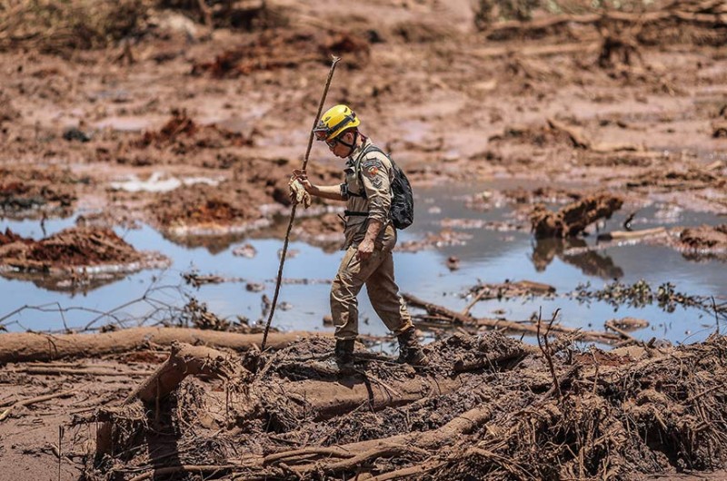 Paulo Paim citou os desastres em Mariana e Brumadinho para apontar lacunas na cobertura previdenciária e assistencial - Ricardo Stuckert/Fotos Públicas