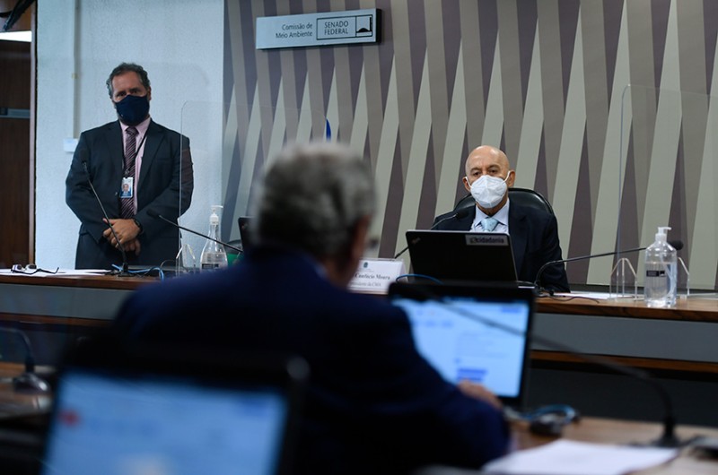 Confúcio Moura conduz a reunião da Comissão de Meio Ambiente (CMA) do Senado nesta terça-feira - Edilson Rodrigues/Agência Senado