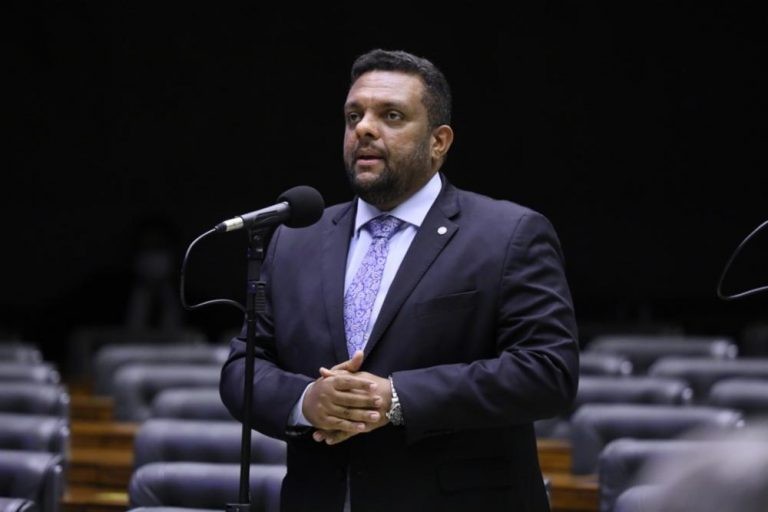 Projeto preserva informações originais de pneu remoldado