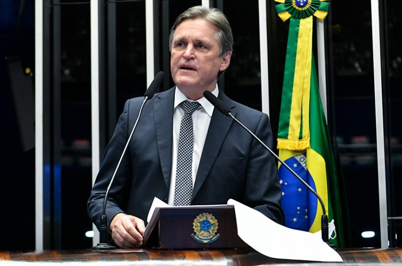 O senador Dário Berger (MDB-SC) afirmou que vender a estatal na forma que está sendo proposta não é o melhor caminho. - Waldemir Barreto/Agência Senado