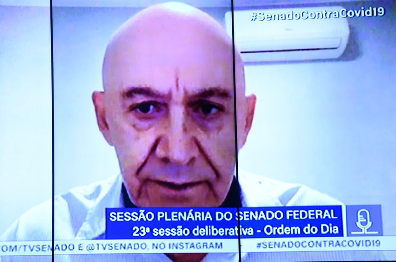 O senador Confúcio Moura (MDB-RO) alertou que a decisão é precipitada - Jefferson Rudy/Agência Senado