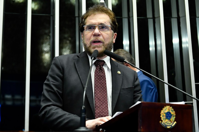 CAS vota exames médicos obrigatórios para criança que entra na escola