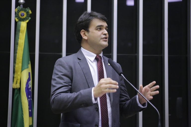 Deputado Rubens Pereira Júnior, autor da proposta - (Foto: Paulo Sergio/Câmara dos Deputados)