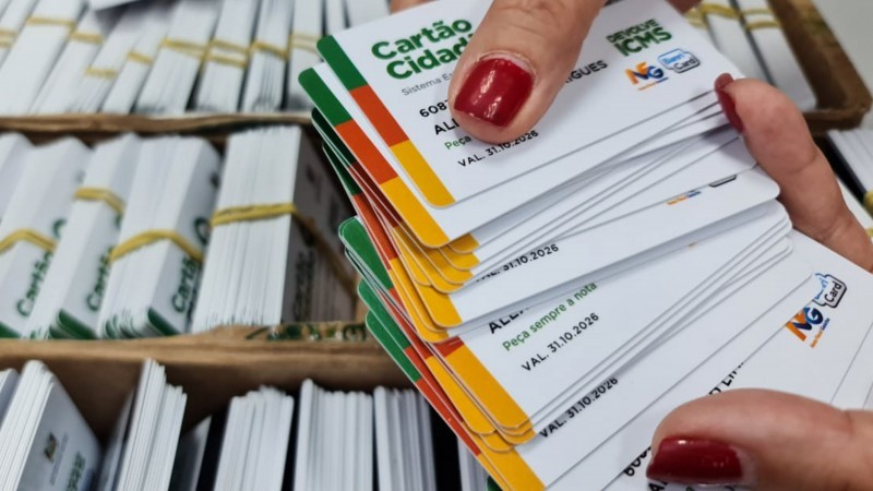 O Cartão Cidadão do Devolve ICMS funciona como um cartão de débito, que pode ser utilizado em supermercados e padarias - Foto: Itamar Aguiar / Palácio Piratini