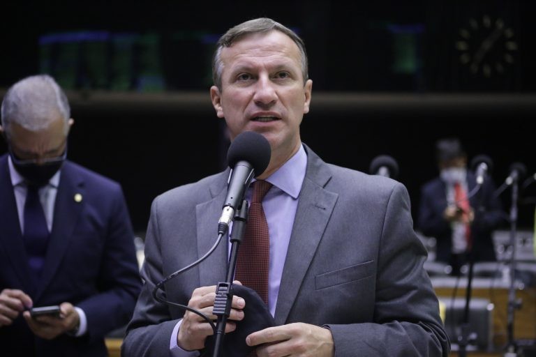 Deputado Sanderson, autor do projeto de lei - (Foto: Paulo Sergio/Câmara dos Deputados)