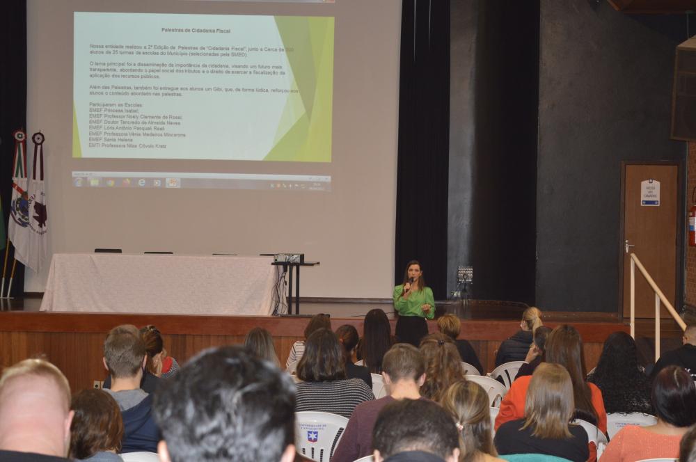 Presidente Aiala Premaor fez a apresentação do último quadrimestre de 2021 do balanço do Observatório Social