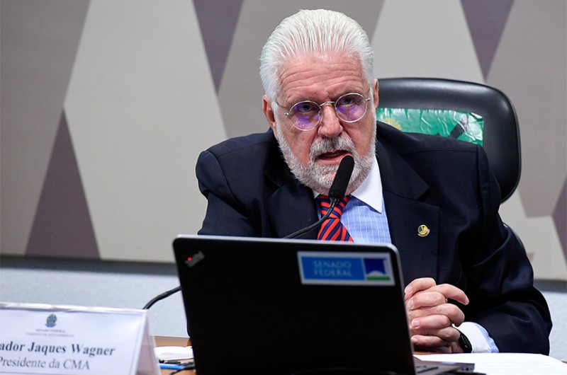 Presidente da CMA, Jaques Wagner disse que não tinha a intenção de apontar incoerências ou fazer julgamentos, mas ressaltou ser responsável pela transparência do processo - Edilson Rodrigues/Agência Senado