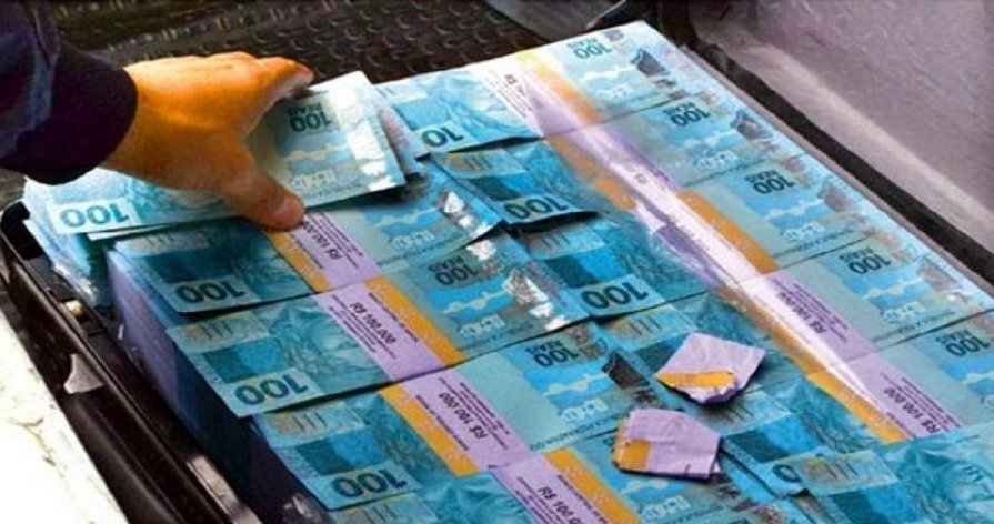 Se deixar o dinheiro na poupança, o rendimento será de mais de R$ 333 mil mensais