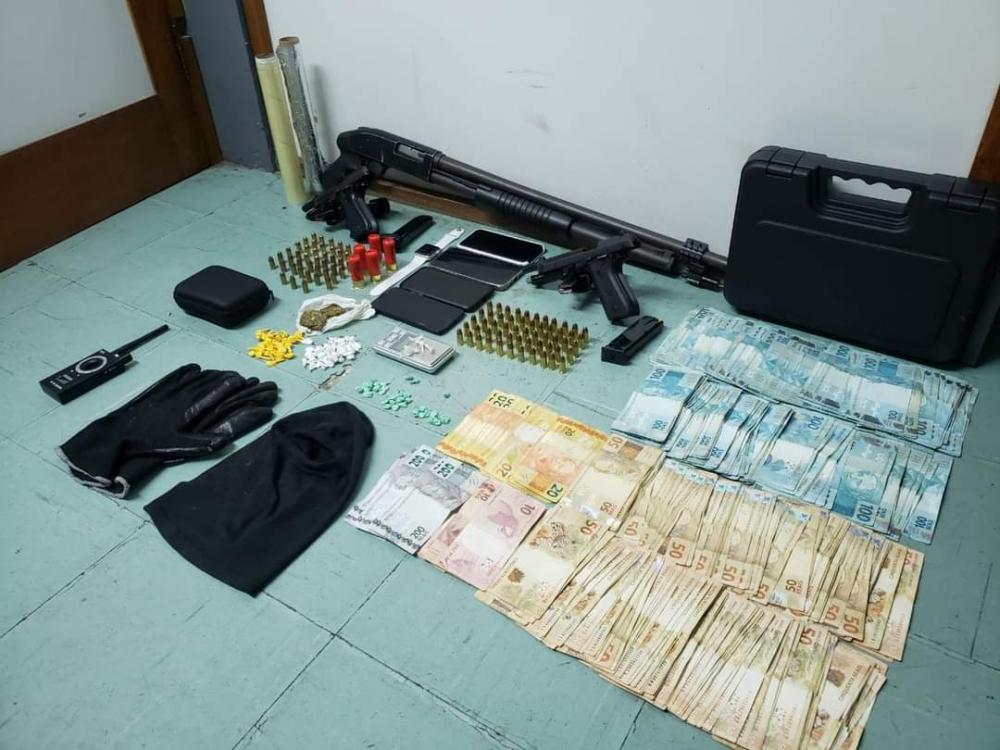 Trio preso em Bento Gonçalves é acusado de execuções em Farroupilha, Serafina Corrêa e Guaporé - Foto: 4º BPChoque