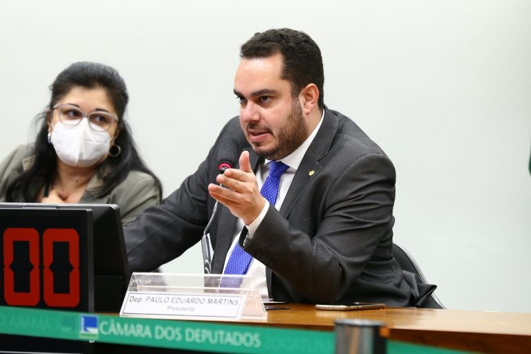 Paulo Eduardo: medida pode atrair o jovem para a escola - (Foto: Najara Araújo/Câmara dos Deputados)