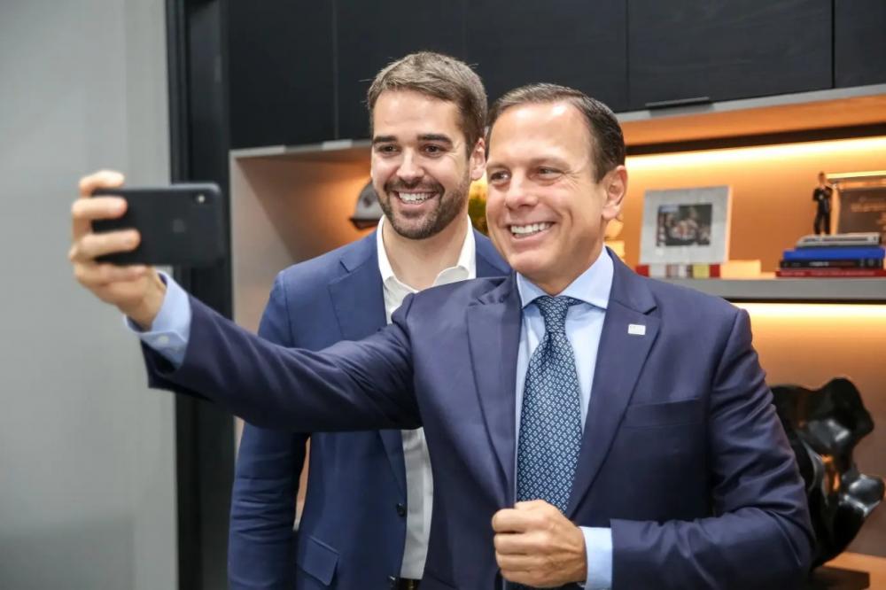 Apesar da nota oficial, diferenças entre Eduardo Leite e João Doria continuam